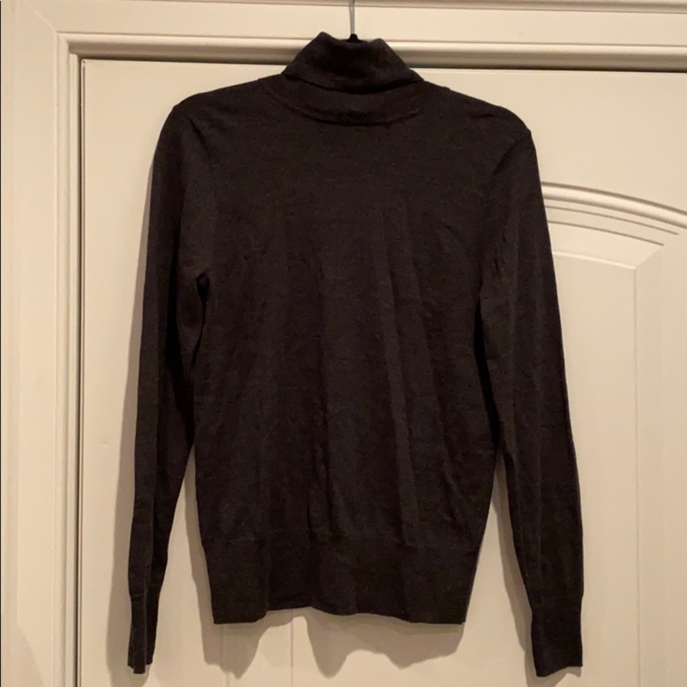 JCrew Charcoal Gray Lightweight Merino Turtleneck